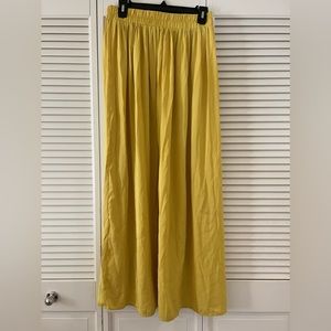 Forever 21 bright yellow maxi skirt